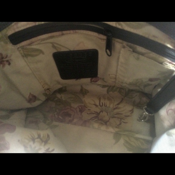 BRIGHTON BLACK PEBBLE LEATHER BAG♣️EUC - Picture 6 of 8